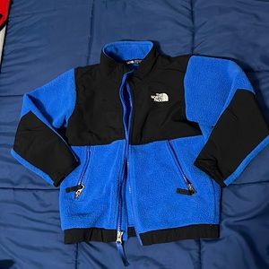 Boys 4T north face Denali